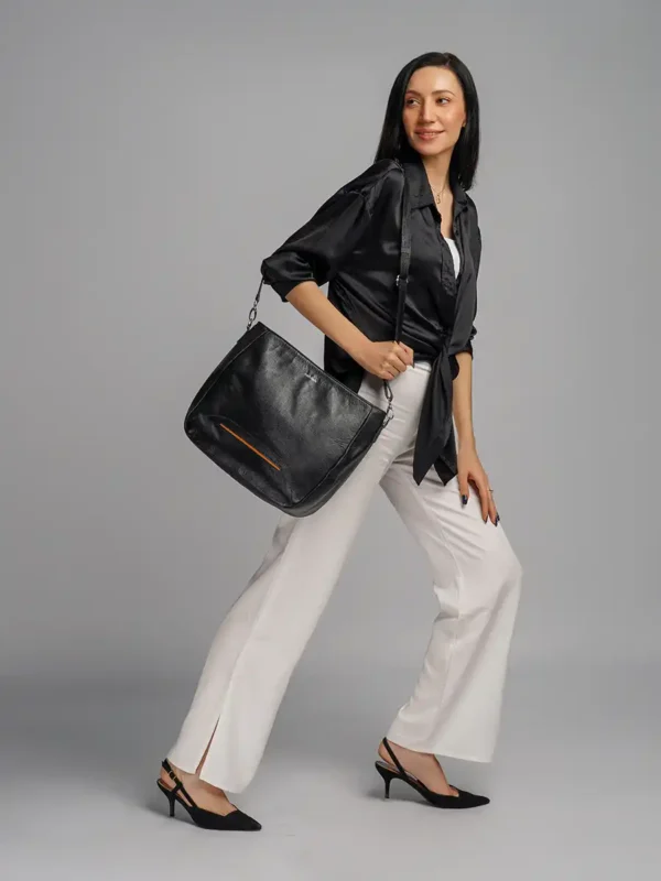 Australian-Women-Carrying-Solis-Tote-Bag-Black