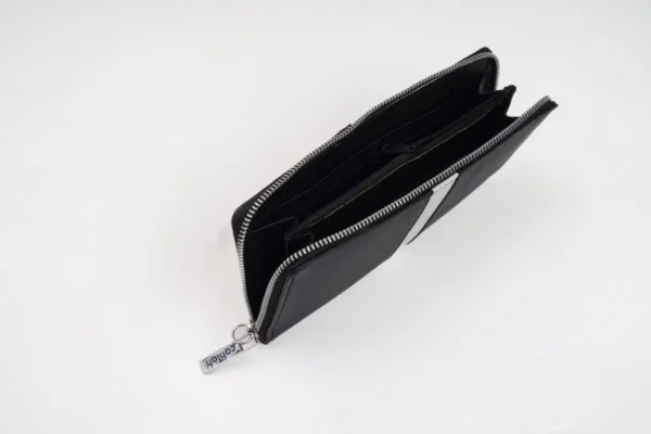 Elle-Women’s-Wallet-Black-Pockets-Cahlah
