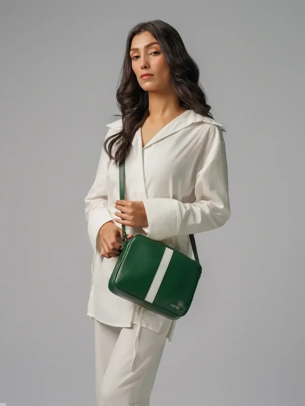 Girl-Carrying-Urban-Snap-Travel-Camera-Bag- For-Women-Green-Cahlah