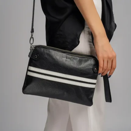 Trendy-Woman-Carrying-Urban-Line-Crossbody-Bag- Black -Closeup-View