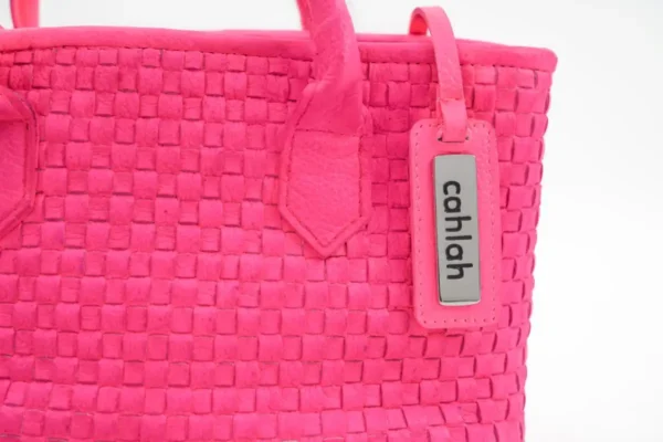 Serene-Woven-Pink-Handbag-Closeup-View-Cahlah-Australia