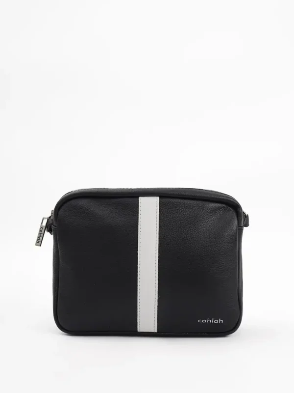 Urban-Snap-Camera-Bag-Black-Front-View